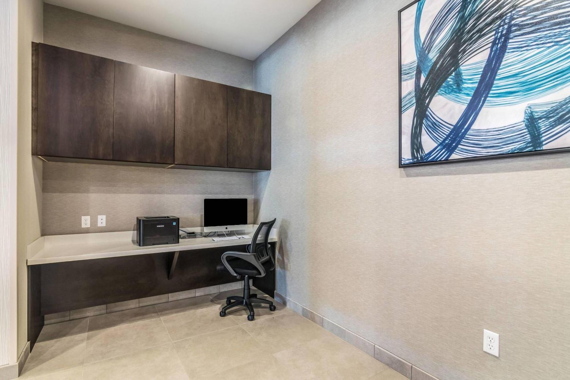 Springhill By Marriott Downtown